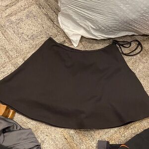 PACSun women’s Xs black wrap miniskirt with pocketed skort
